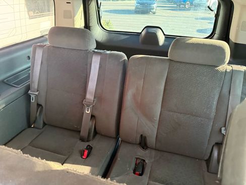 Used 2008 Chevrolet Suburban LS w/ Convenience Package 1 image 9