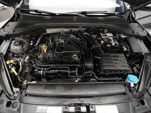 Used 2024 Volkswagen Jetta Sport FWD image 3