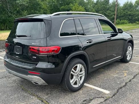 Used 2023 Mercedes-Benz GLB 250 4MATIC image 5