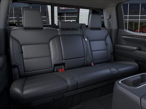 New 2026 GMC Sierra 1500 SLT AWD/4WD image 17
