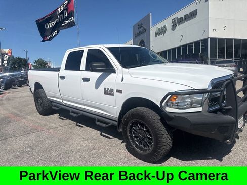 Used 2017 RAM 2500 Tradesman w/ Chrome Appearance Group AWD/4WD image 11
