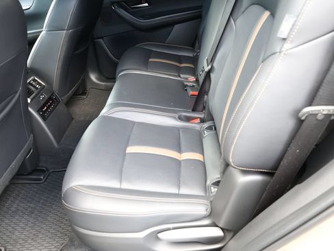 Certified 2025 MAZDA CX-70 Plug-In Hybrid w/ Premium Plus AWD/4WD image 20
