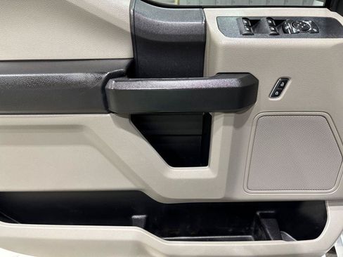 Used 2019 Ford F250 XL w/ Power Equipment Group AWD/4WD image 16