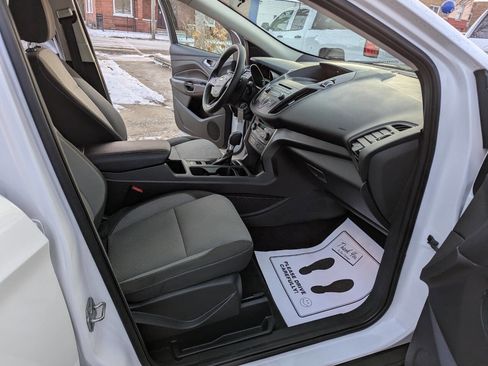 Used 2017 Ford Escape SE w/ SE Cold Weather Package image 26