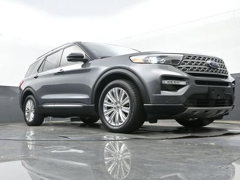 Used 2022 Ford Explorer Limited w/ Equipment Group 301A RWD image 26