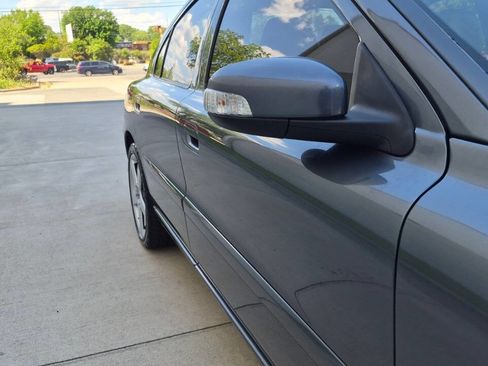 Used 2007 Volvo S60 R image 29