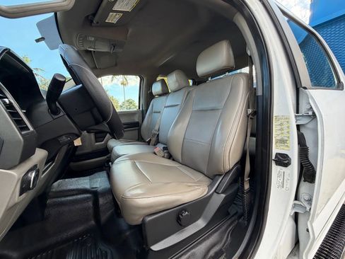 Used 2017 Ford F550 2WD Crew Cab Super Duty w/ Power Equipment Group image 14