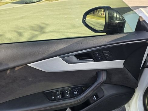 Used 2019 Audi S5 Premium Plus w/ Premium Plus image 12