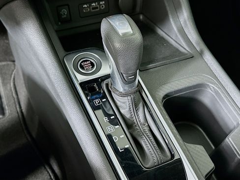 Used 2024 Nissan Sentra SV image 24