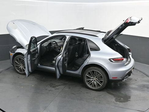 New 2026 Porsche Macan image 56