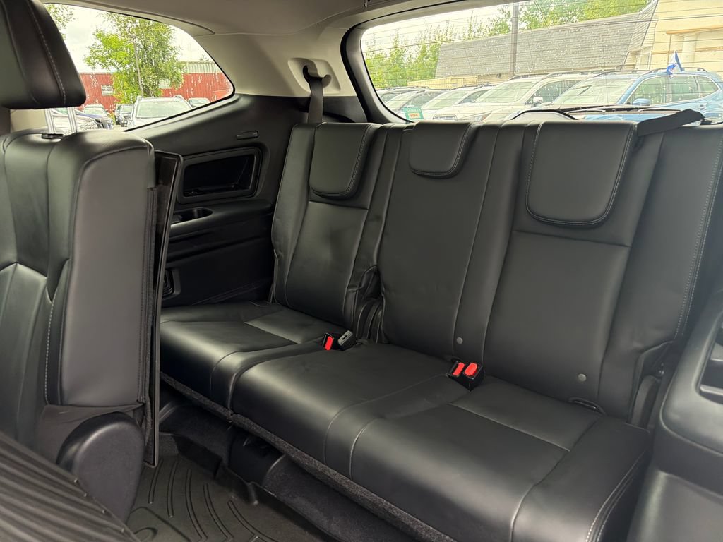 Used 2023 Subaru Ascent Limited AWD/4WD image 29