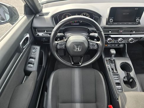 Used 2025 Honda Civic Sport image 18