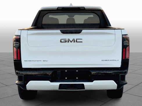 New 2025 GMC Sierra EV Denali image 4