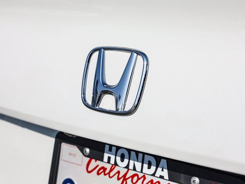 Certified 2024 Honda Civic Sport image 24