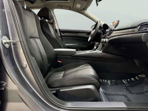 Used 2020 Honda Accord EX image 50