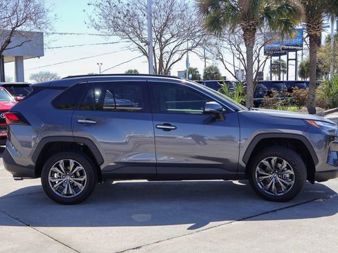 Used 2025 Toyota RAV4 Limited w/ Advanced Technology Package AWD/4WD image 22