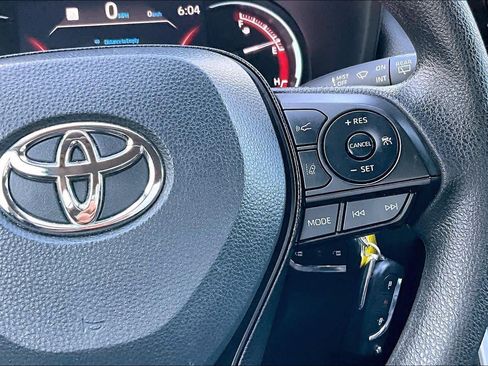 Used 2024 Toyota RAV4 LE FWD image 24