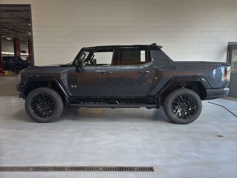 New 2025 GMC Hummer EV 2X image 51
