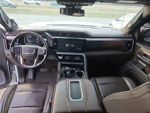 Used 2022 GMC Sierra 1500 Denali image 14
