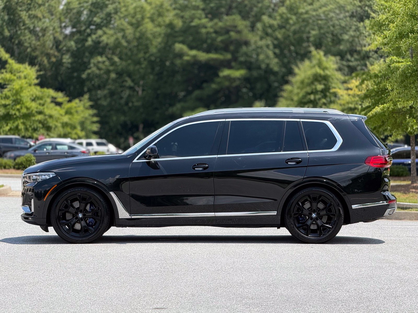 Used 2019 BMW X7 xDrive40i w/ Premium Package AWD/4WD image 9
