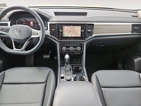 Used 2023 Volkswagen Atlas SEL AWD/4WD image 10
