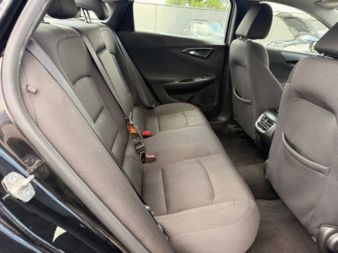 Used 2019 Chevrolet Malibu LT FWD image 20