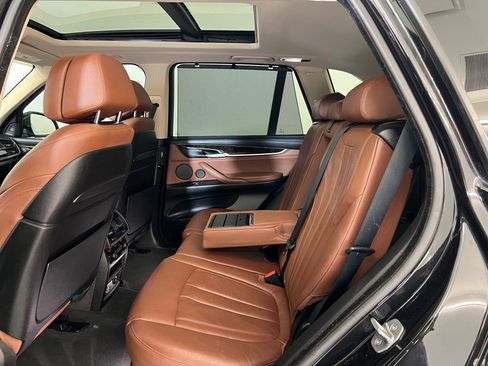 Used 2016 BMW X5 xDrive50i image 13