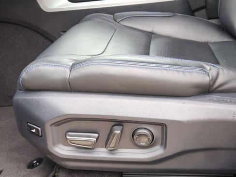 New 2025 Toyota Tundra Platinum AWD/4WD image 22