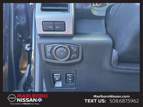 Used 2018 Ford F150 Lariat w/ Equipment Group 502A Luxury image 21