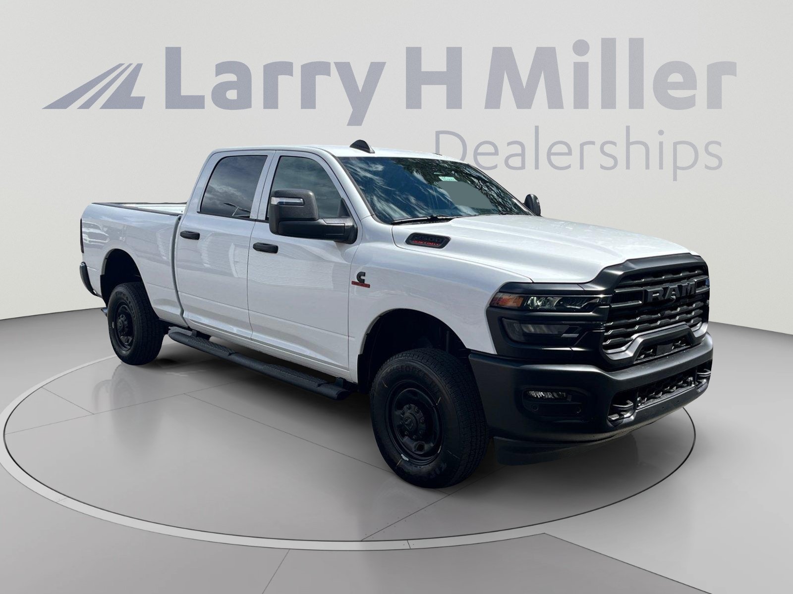 New 2026 RAM 2500 Tradesman AWD/4WD image 7