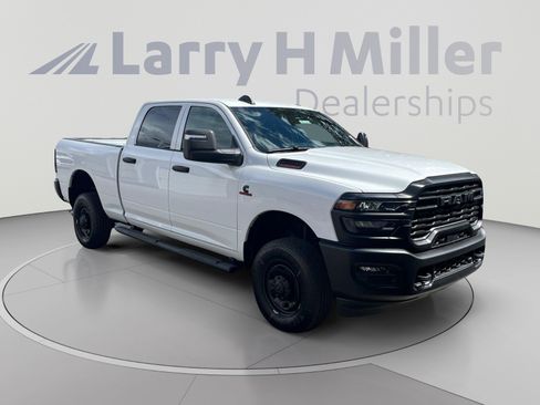 New 2026 RAM 2500 Tradesman AWD/4WD image 7