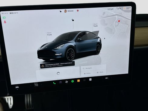 Used 2025 Tesla Model Y Performance image 18