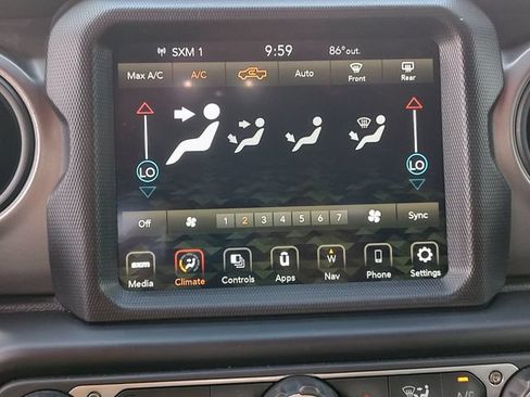 Used 2023 Jeep Gladiator Sport AWD/4WD image 15