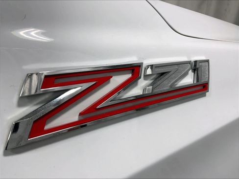 Used 2023 Chevrolet Tahoe Z71 w/ Luxury Package image 30