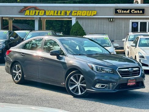 Used 2018 Subaru Legacy 2.5i Limited AWD/4WD image 1