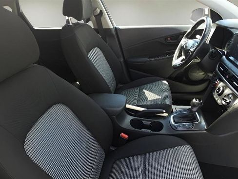 Used 2018 Hyundai Kona SEL w/ SEL Tech Package 02 FWD image 29