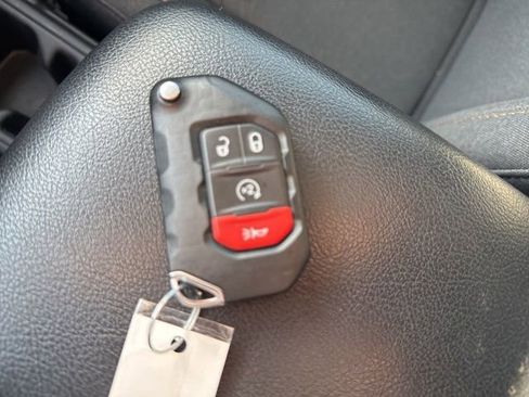 Used 2024 Jeep Wrangler Sport AWD/4WD image 37