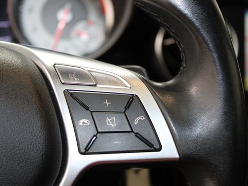 Used 2012 Mercedes-Benz SLK 350 image 37