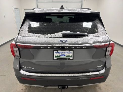 New 2026 Ford Explorer Active w/ Active Comfort Package image 5
