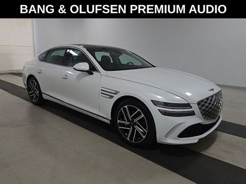 Used 2025 Genesis G80 2.5T Advanced image 4