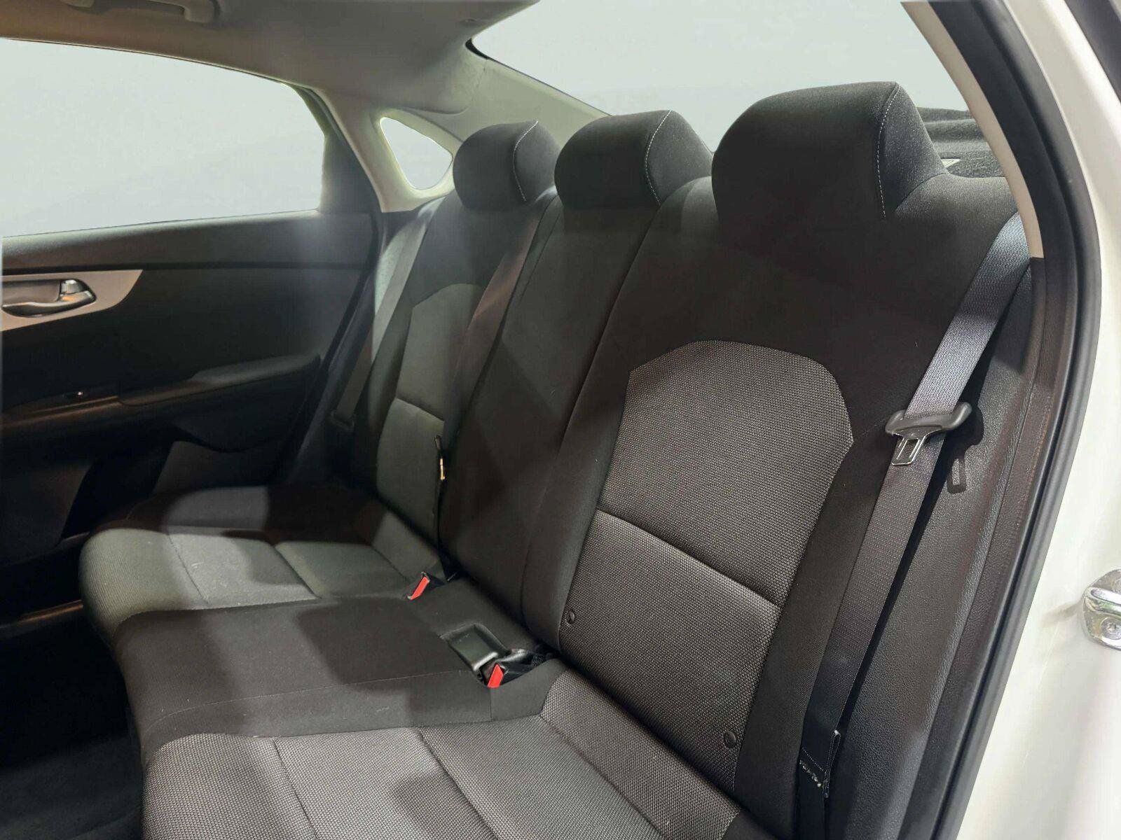 Used 2024 Kia Forte LXS FWD image 37