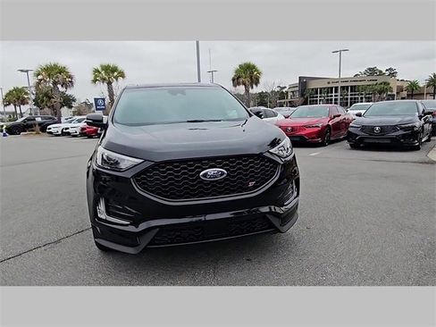 Used 2020 Ford Edge ST image 32