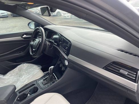 Used 2020 Volkswagen Jetta R-Line FWD image 14