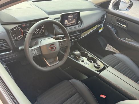 New 2026 Nissan Rogue SV AWD/4WD image 27