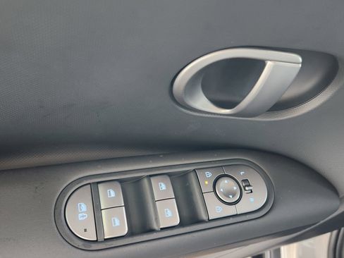 New 2026 Hyundai Ioniq 5 SEL image 9