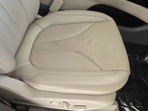 Used 2022 Lincoln Nautilus Reserve image 4