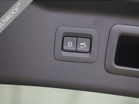 Used 2025 MAZDA CX-90 3.3 Turbo w/ Preferred Package image 8