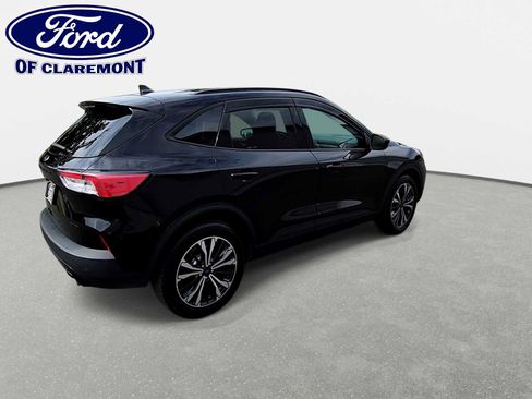 Used 2022 Ford Escape SEL w/ SEL Stealth AWD Package image 8