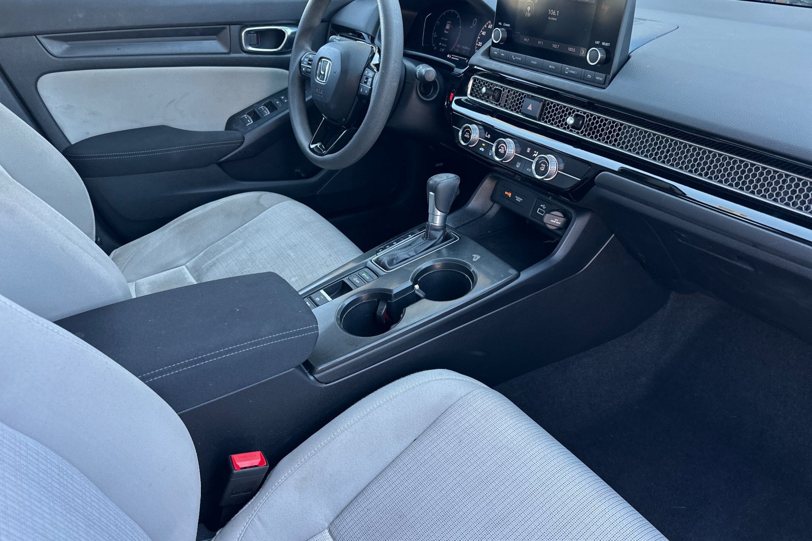 Used 2024 Honda Civic LX image 16