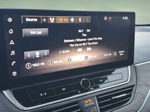 Used 2024 Nissan Altima 2.5 SV w/ SV Premium Package image 29